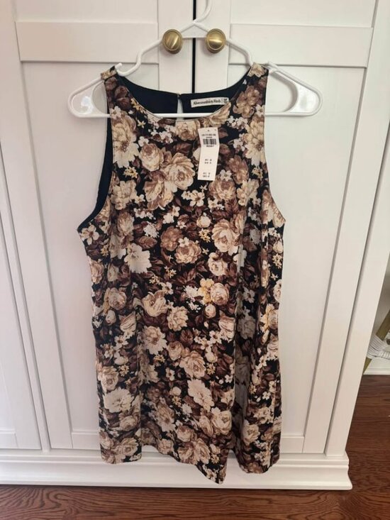 Abercrombie & Fitch Dresses & Skirts - NWT Abercrombie Floral Linen Blend Shift Dress - Medium Petite